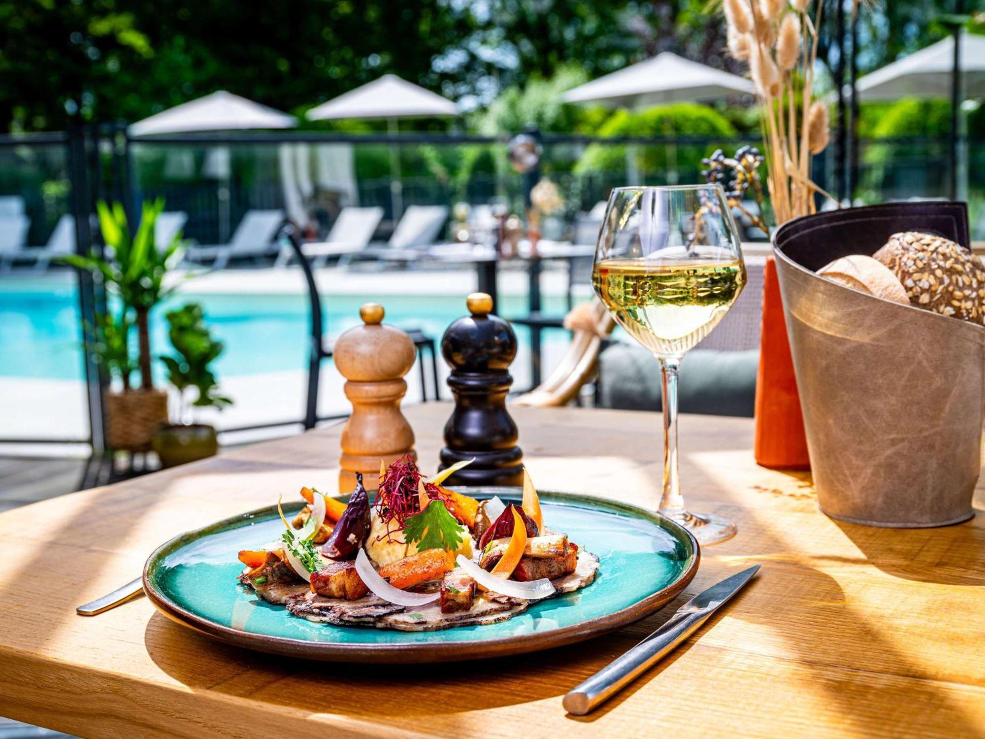 Mercure Beaune Centre Экстерьер фото
