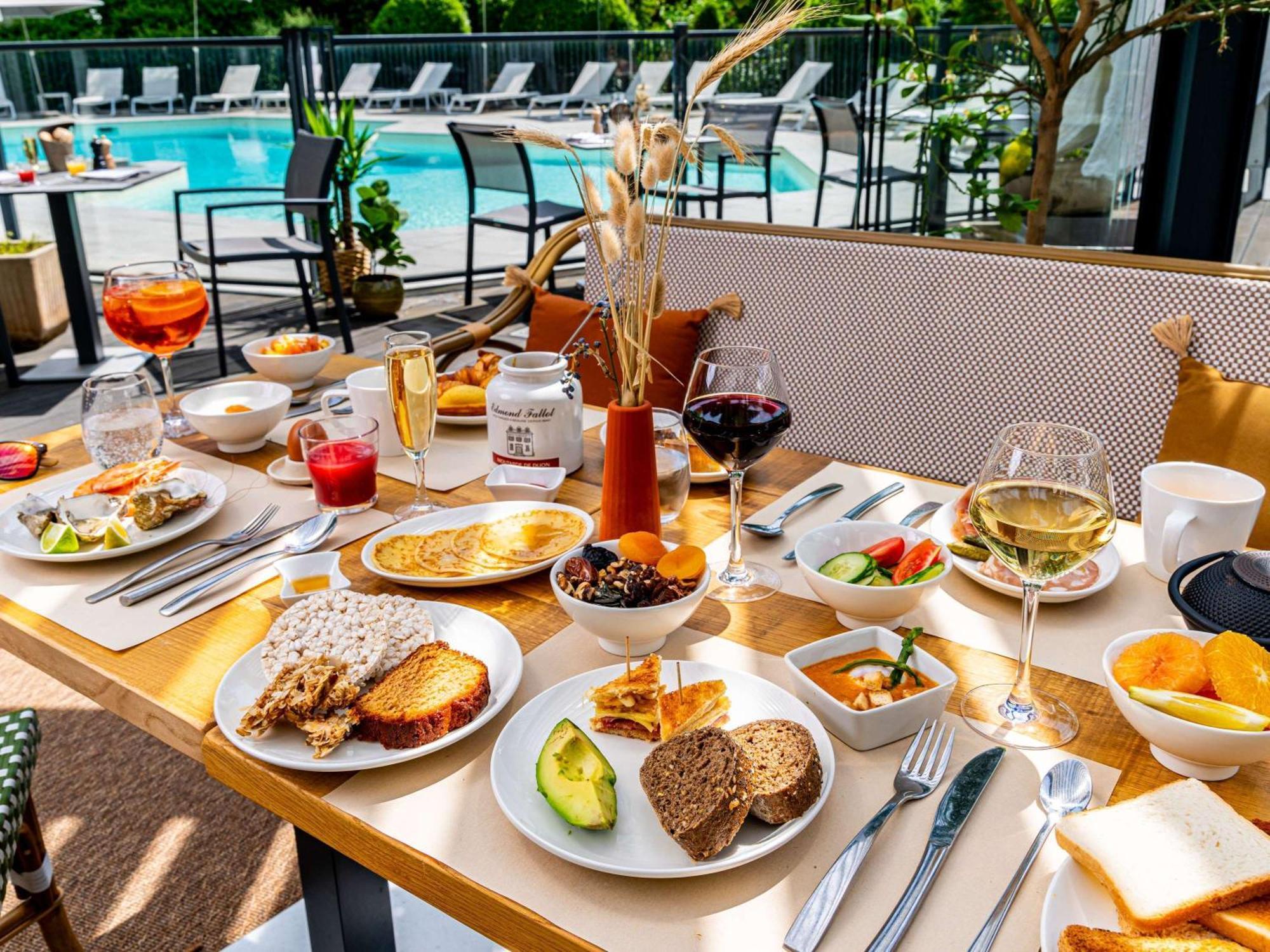Mercure Beaune Centre Экстерьер фото