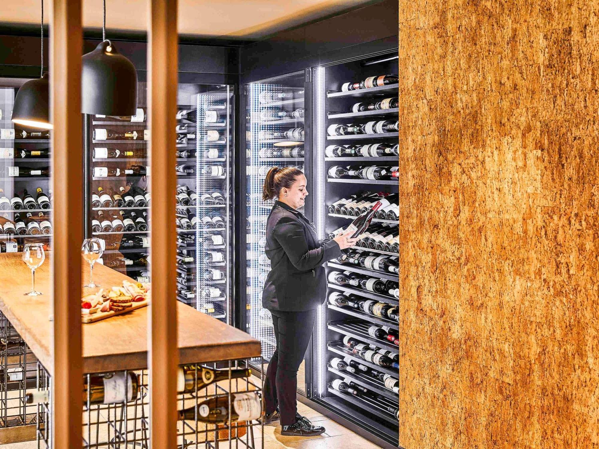 Mercure Beaune Centre Экстерьер фото